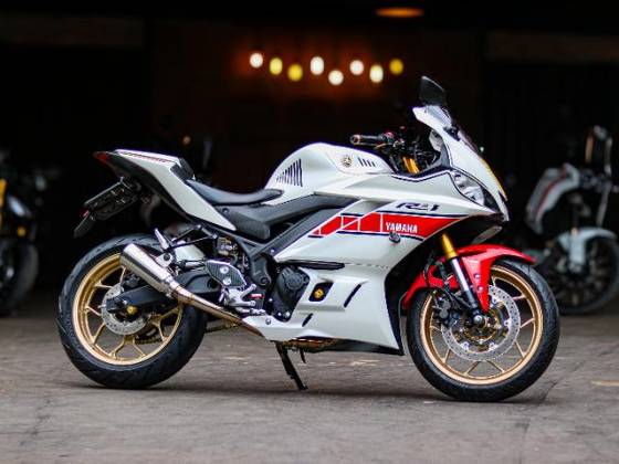 YAMAHA YZF R3 60th ANNIVERSARY ABS YAMAHA YZF R3 60th ANNIVERSARY ABS